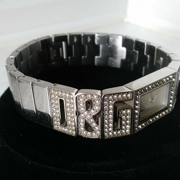 D&G CRYSTAL WATCH 100% AUTHENTIC - Picture 3 of 8